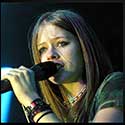 100 pics Music Stars answers Avril Lavigne