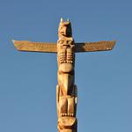 100 pics Desert Island answers Totem Pole