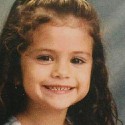 100 pics Star Throwbacks answers Selena Gomez