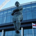 100 pics Football Focus answers Bobby Moore