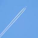 100 pics Airport answers Contrails