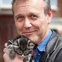 100 pics Cat Lovers answers Anthony Head