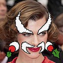 100 pics Star Santa answers Milla Jovovich